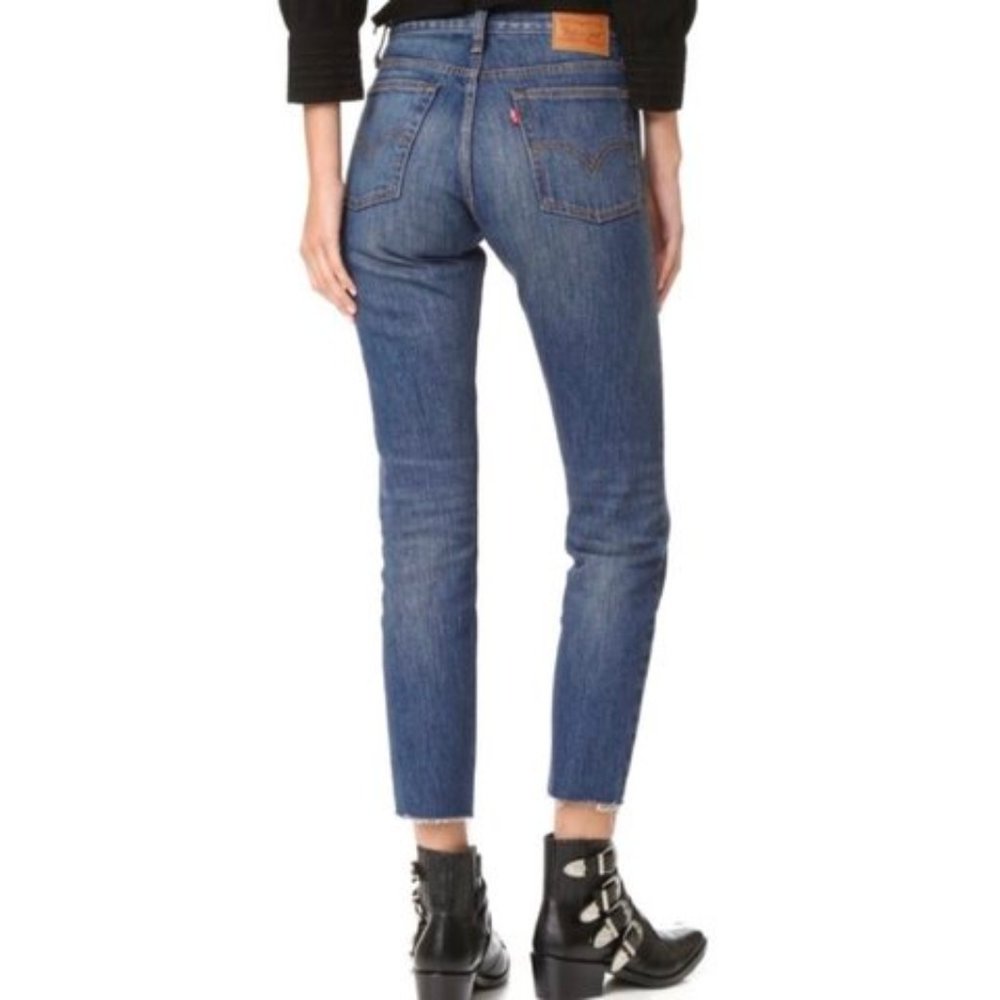 Levi’s Wedgie White Cone Denim Ankle Jean